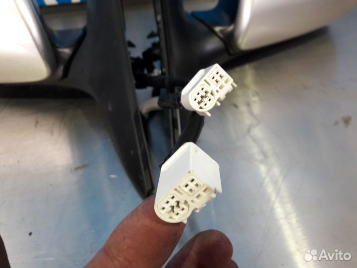 Тойота Камри 40 зеркало левое правое серебристое