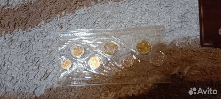 Наборы монет