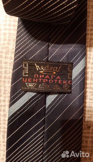 Галстуки 10штук