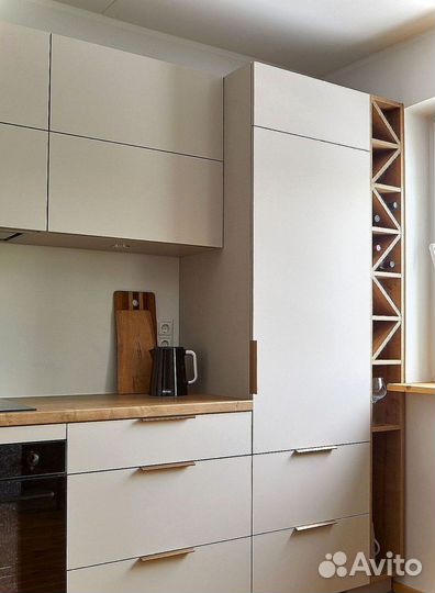 Кухня в потолок на заказ