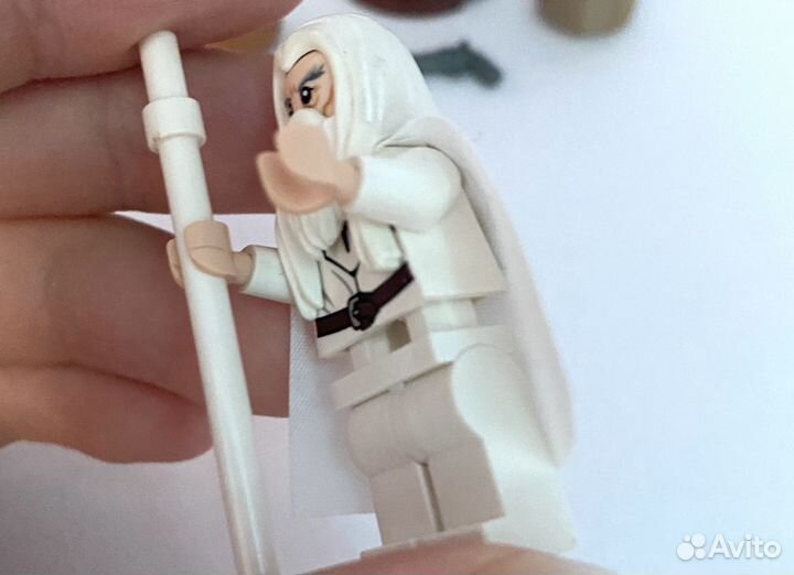 Lego Pippin and Gandalf the White