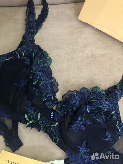 Lise Charmel 70B