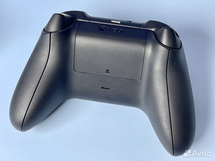 Геймпад Xbox Series S/X (Model 1914, черный)