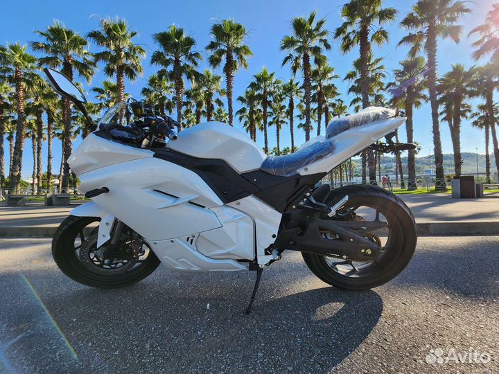 Электромотоцикл Ducati Panigale 8000W 120Ah