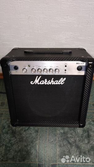 Комбик Marshall MG15CF