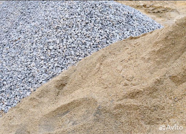 Купить песок с доставкой / карьер