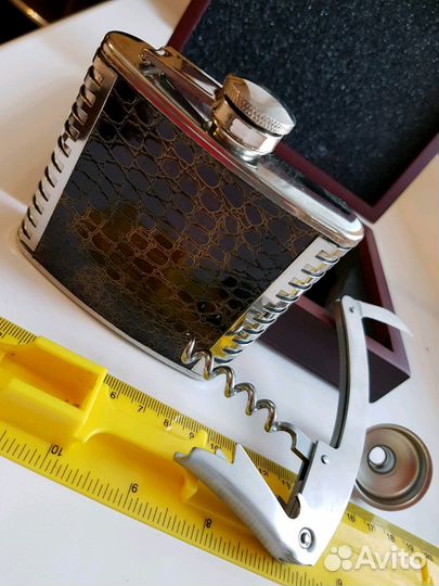 Набор для крепких напитков. Хороший подарок