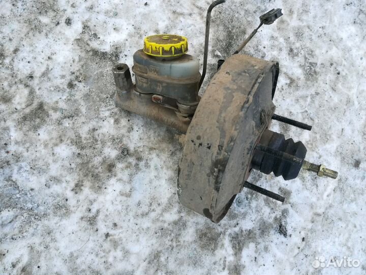 Вакуумник в сборе Nissan pulsar 15FN