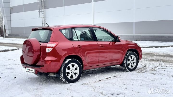 Toyota RAV4 2.0 CVT, 2011, 106 000 км