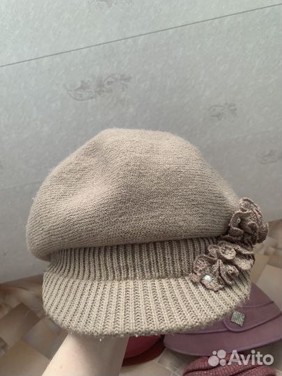 Женские шапки