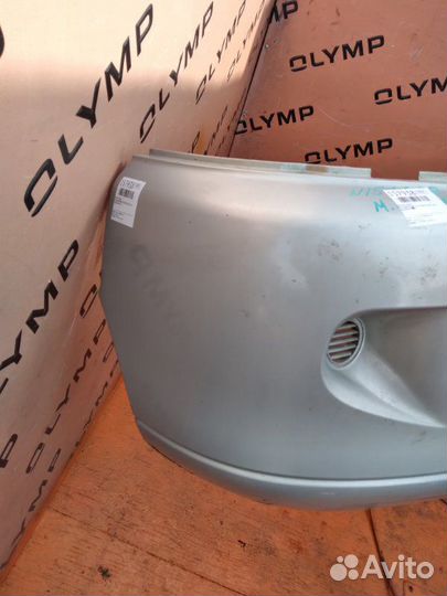 Бампер передний Mitsubishi Delica PE8W 4M40 1997