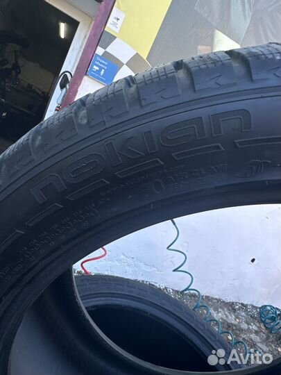 Nokian Tyres Hakkapeliitta 7 295/40 R21