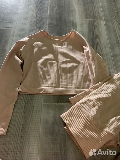 Костюм для фитнесса