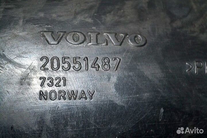 Патрубок воздушного фильтра volvo FH (01.05)