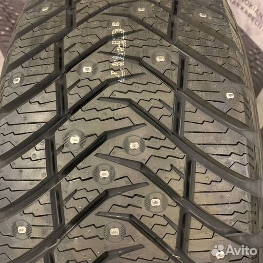 Yokohama IceGuard Stud IG65 235/55 R20 102T