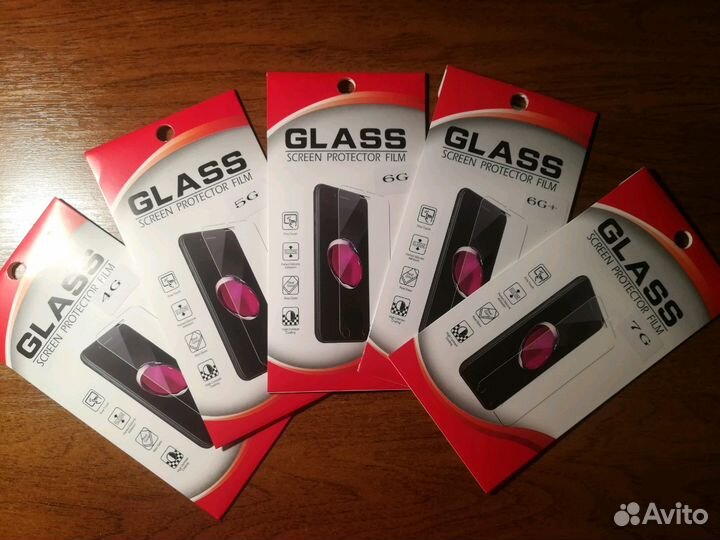 Защитное стекло на айфон