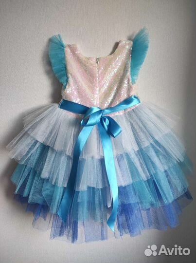 Платье на девочку праздничное 104 см