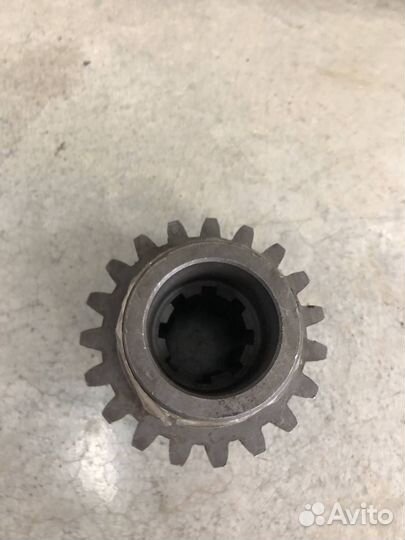 Шестерня юмз 40-1701324
