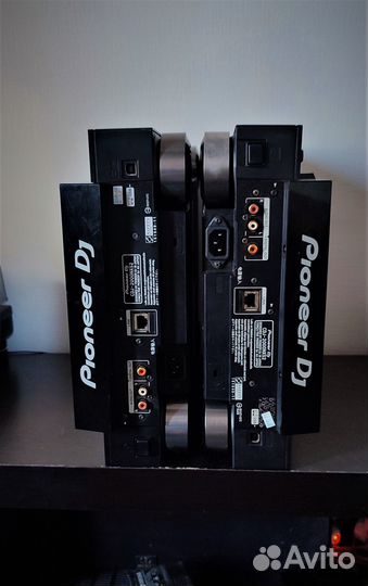 Pioneer CDJ 2000 nexus 2