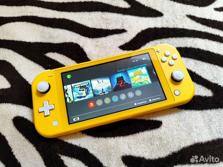 Новая Nintendo Switch Lite Прошитая, чип 288Gb