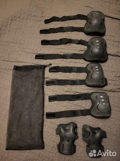 Наколенники для роликов