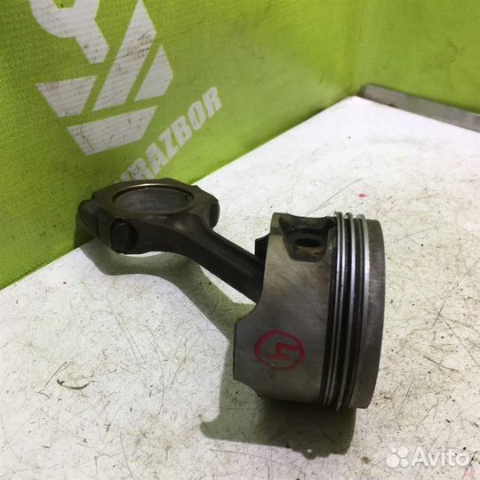 Поршень с шатуном Рено Меган