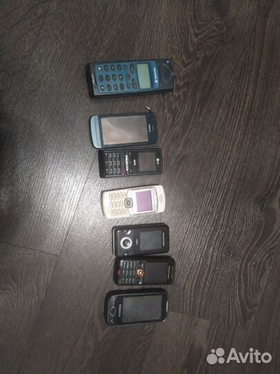 Sony Ericsson W200i