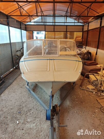 Лодка Воронеж+мотор+прицеп