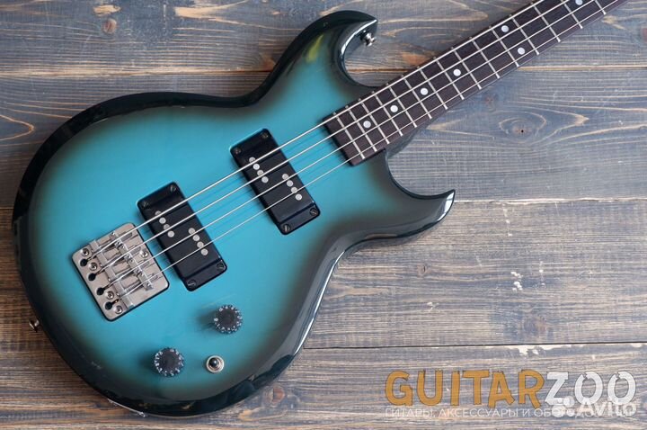 Aria Pro II CSB Deluxe BBS Cardinal Series Bass