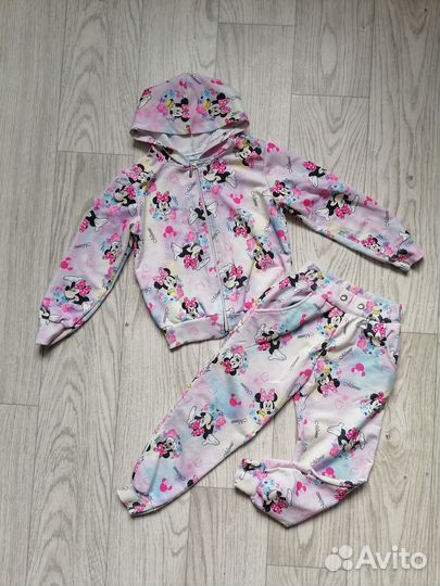 Пакет одежды на девочку 104-110