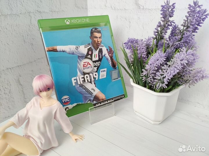 Игра FIFA 19 для Xbox One/Series X