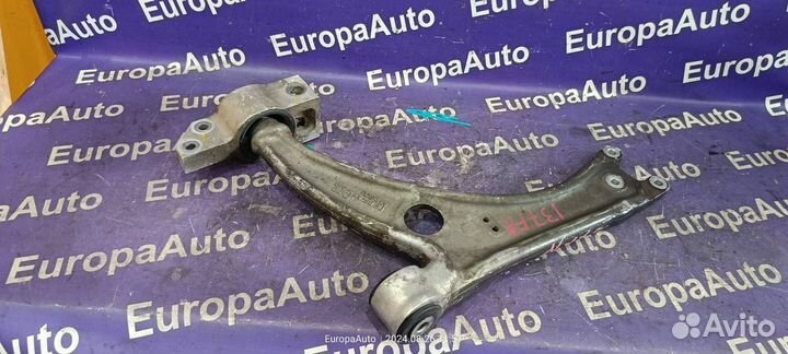 Рычаг передний правый Audi Q3 8U cpsa 2012