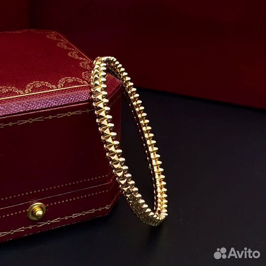 Золотой браслет Clash de Cartier