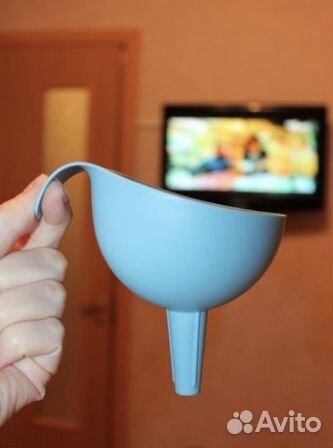 Две воронки Икея голубые