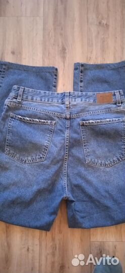 Джинсы женские