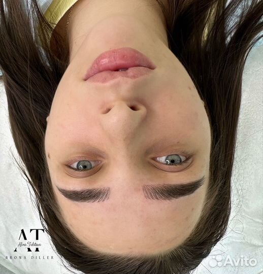 Микроблейдинг бровей
