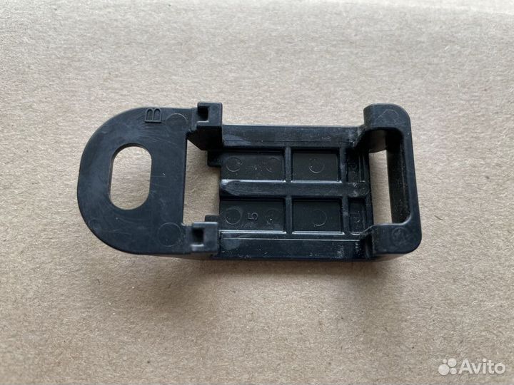 Кронштейн парктроника Toyota