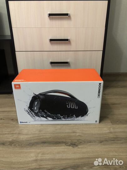Колонка JBL Boombox 3