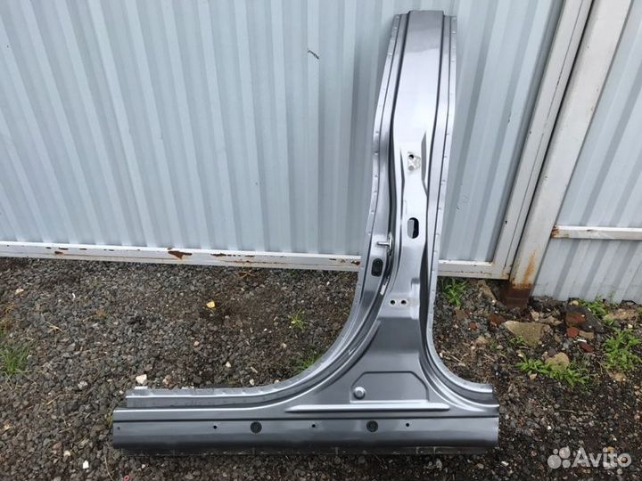 Порог кузова левый Mitsubishi Asx 2021