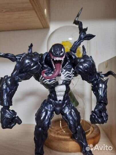 Фигурка Веном/Venom 18 см