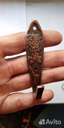 Крючки настенные СССР