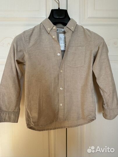 Рубашка новая HM на мальчика 122 см