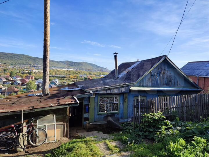 Дом 42,6 м² на участке 5,5 сот.