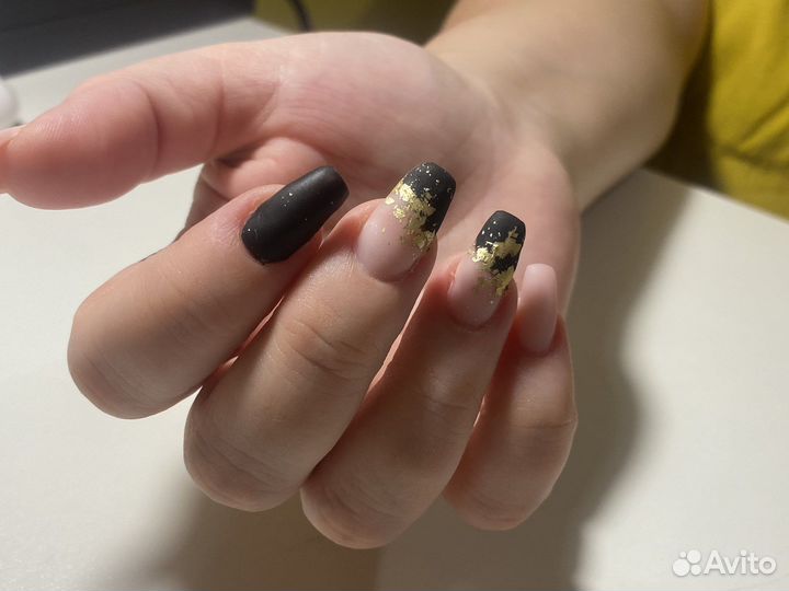 Маникюр на дому