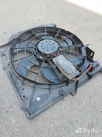 Вентилятор радиатора BMW E46