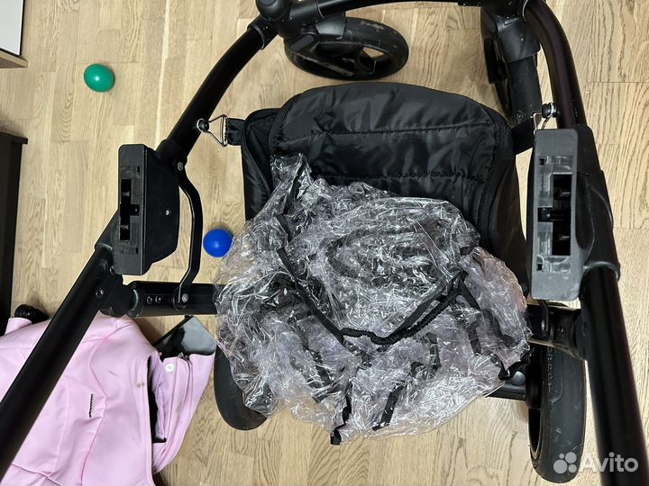 Коляска 2 в 1 бу Bebetto для девочек из экокожи