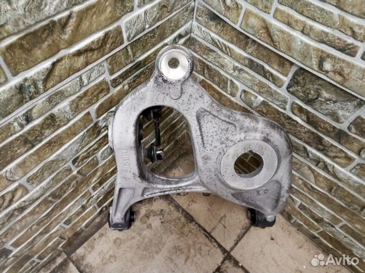 Рычаг подвески нижний задний правый Jeep Grand