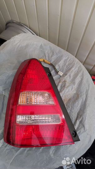 Задние фонари Subaru Forester SG 5