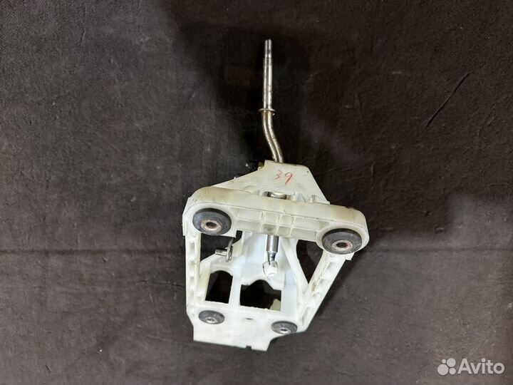 Кулиса коробки передач Mitsubishi Lancer 9