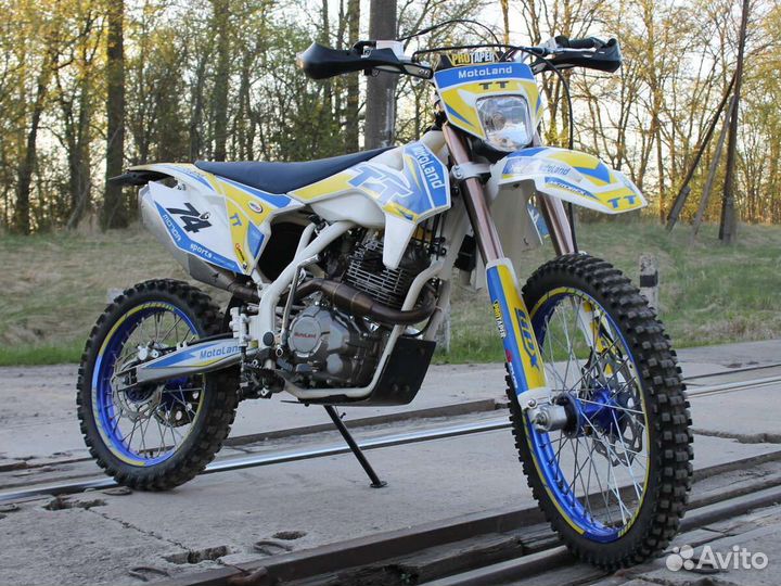 Motoland tt250